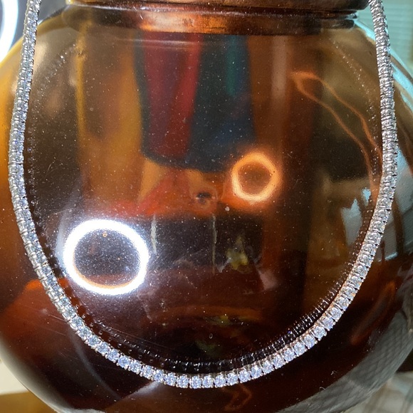 Sterling silver CZ‘s 18 inch necklace - Picture 9 of 13